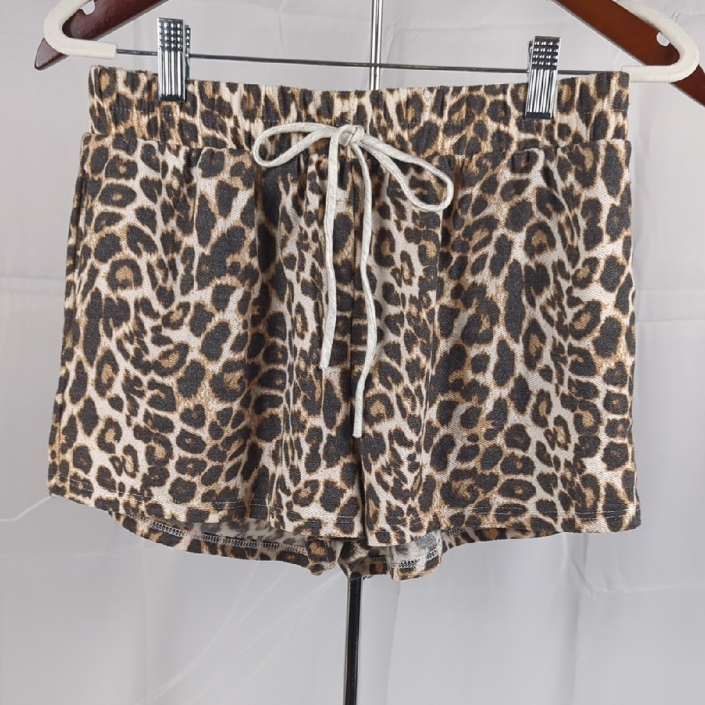 Vanilla Bay Leopard Print Athletic Shorts